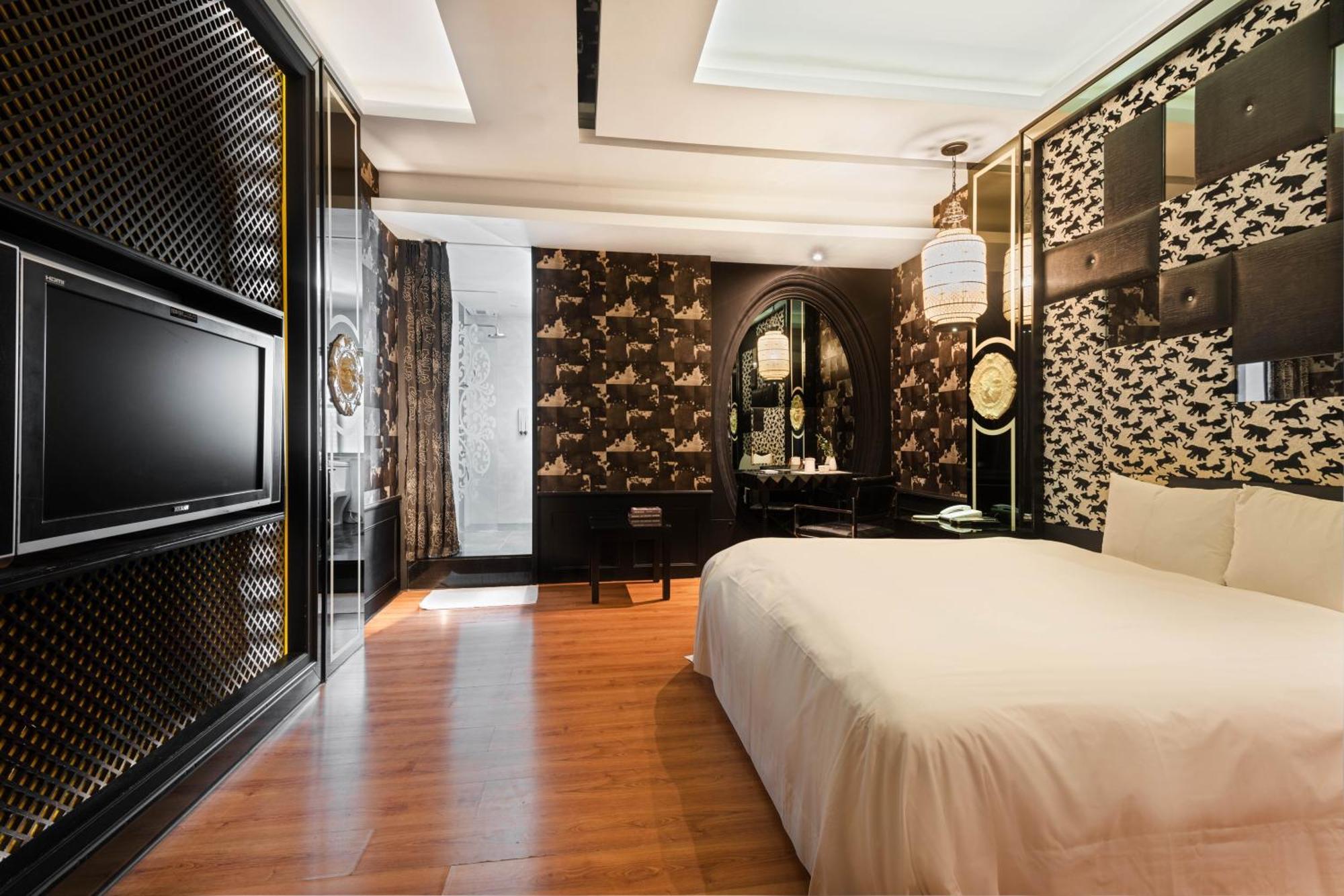 Holly Wood Motel Pitou Ngoại thất bức ảnh