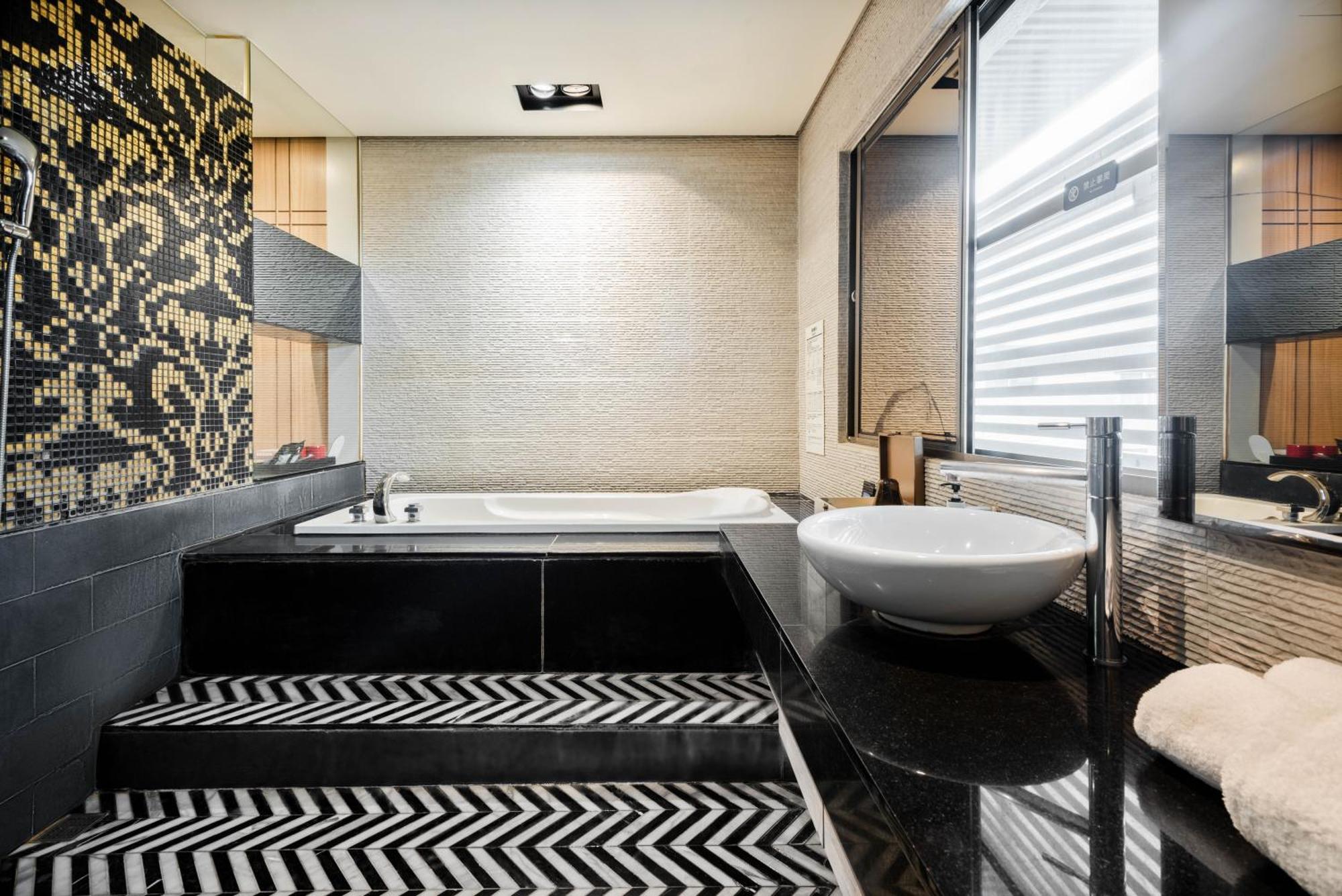 Holly Wood Motel Pitou Ngoại thất bức ảnh