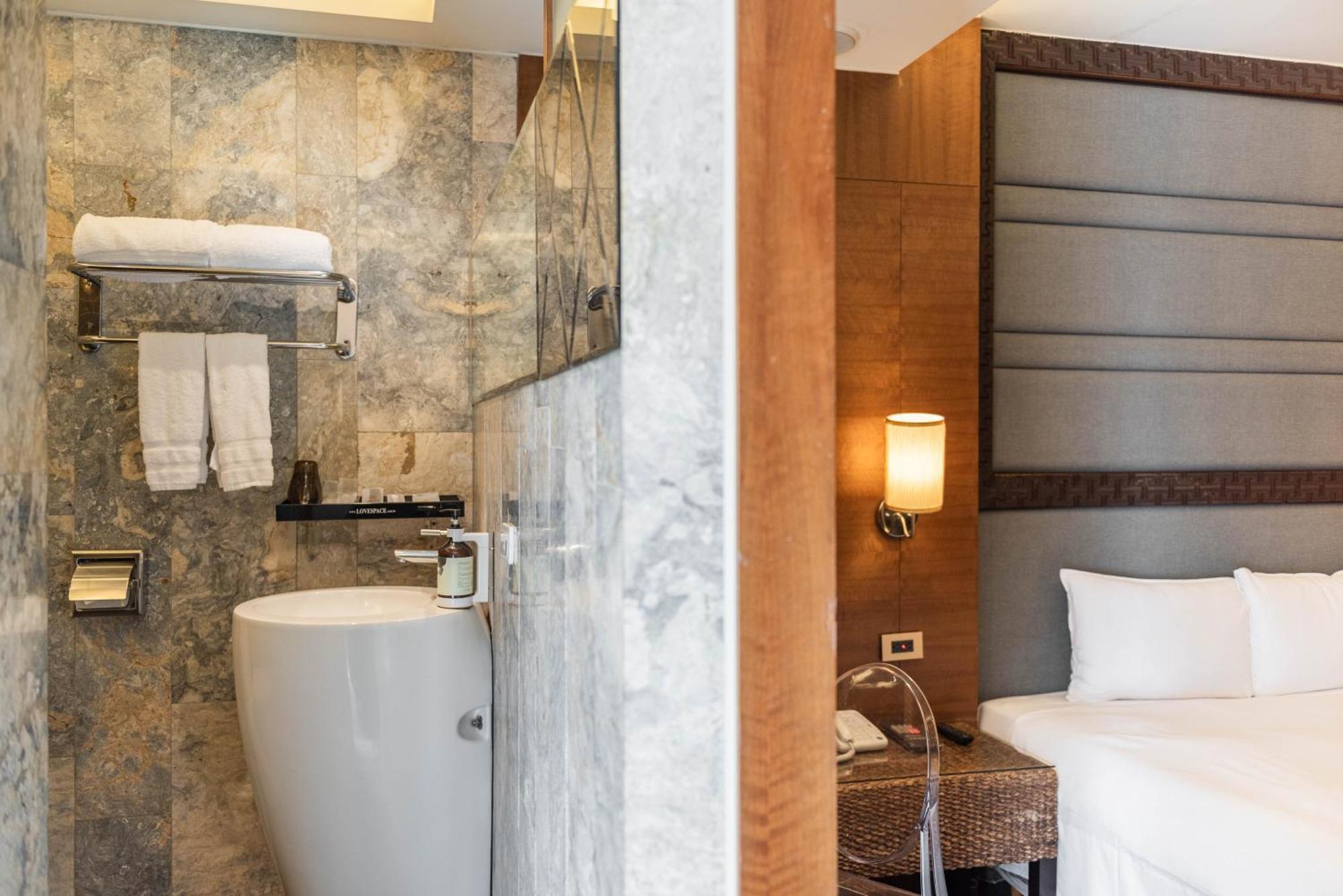 Holly Wood Motel Pitou Ngoại thất bức ảnh