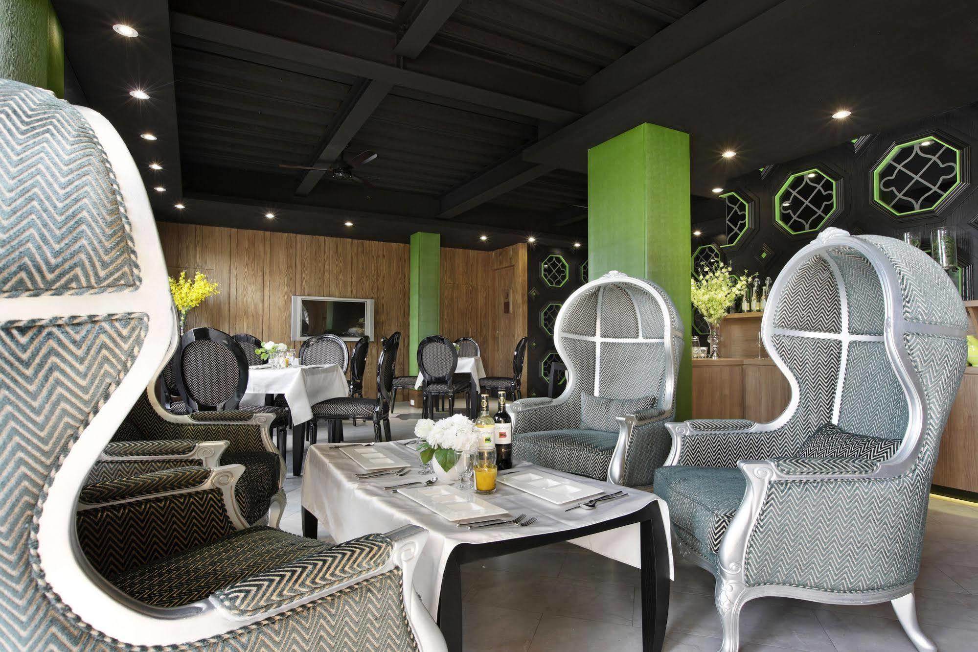 Holly Wood Motel Pitou Ngoại thất bức ảnh